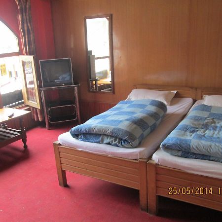 Pandey Lodge Buin Extérieur photo