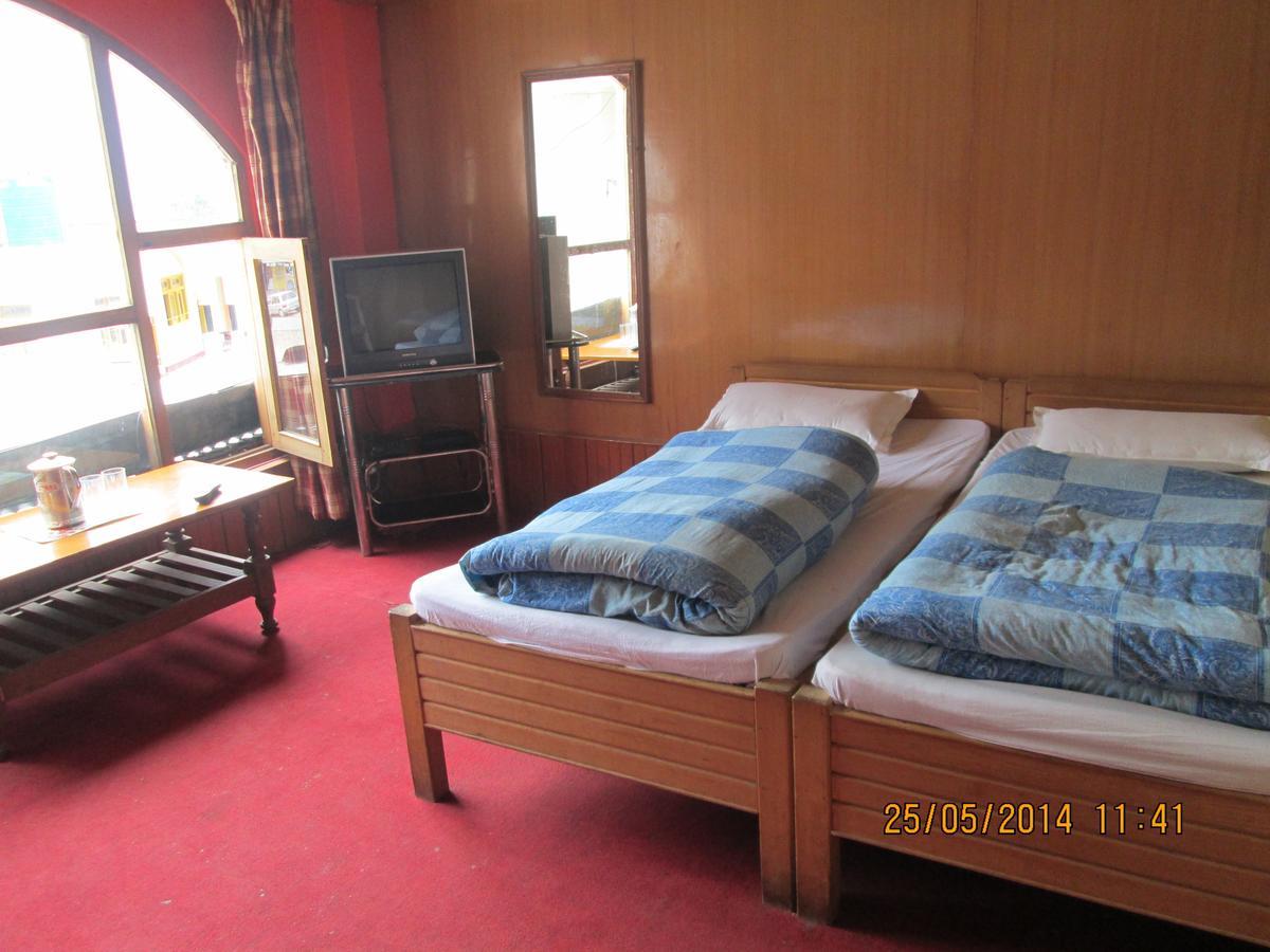 Pandey Lodge Buin Extérieur photo