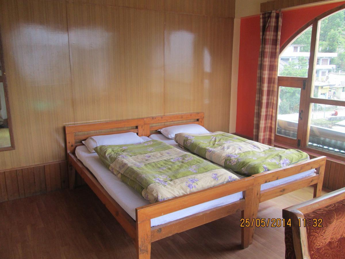 Pandey Lodge Buin Chambre photo